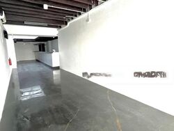Craig Road (D2), Retail #455733041